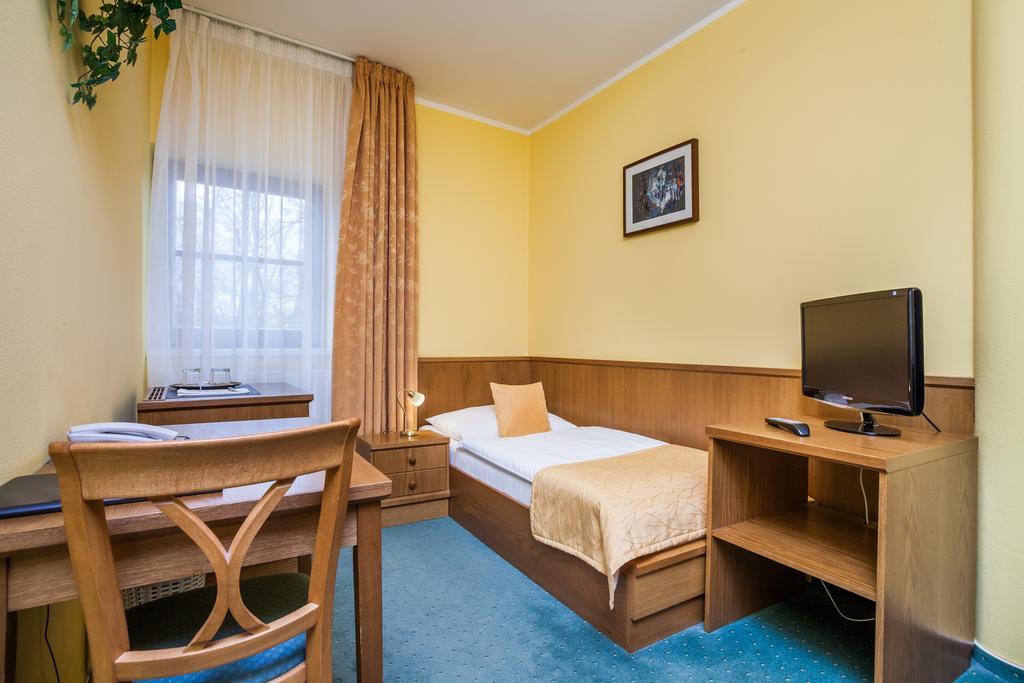 Hotel Jelínkova vila Velké Mezirici Quarto foto