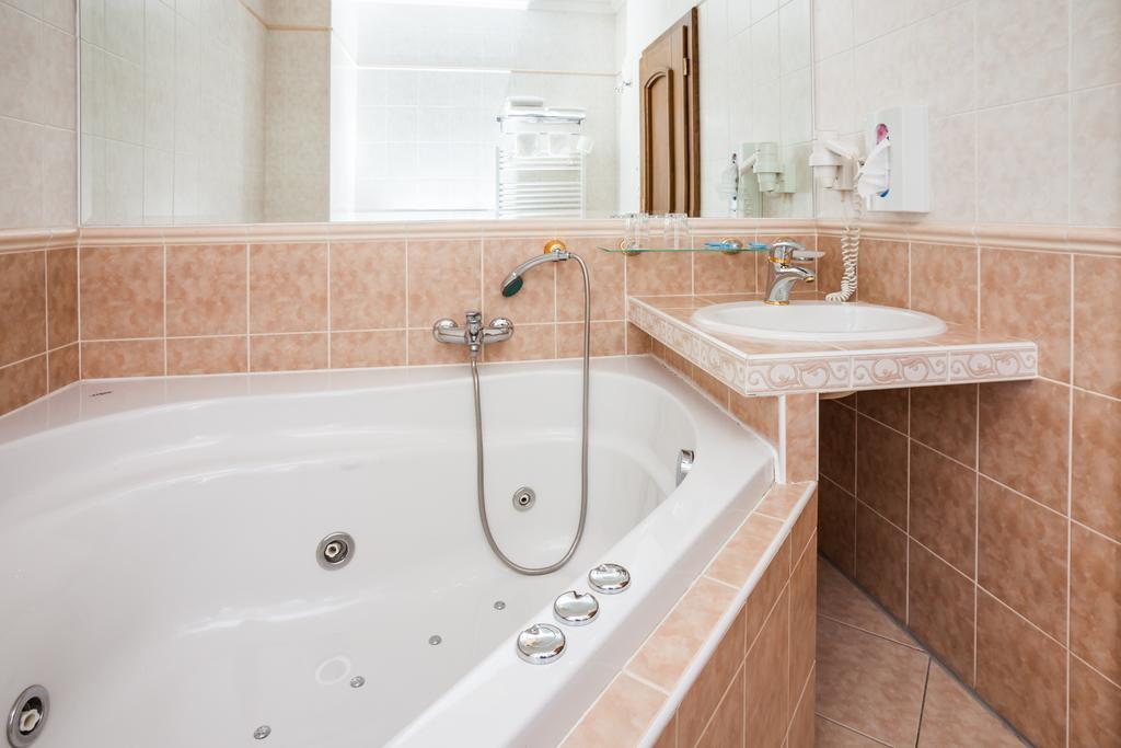 Hotel Jelínkova vila Velké Mezirici Quarto foto